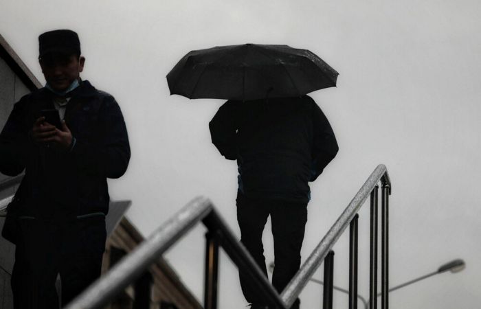 Пятая часть месячной нормы осадков выпала за ночь в Москве Пятая часть месячной нормы осадков выпала за ночь в Москве