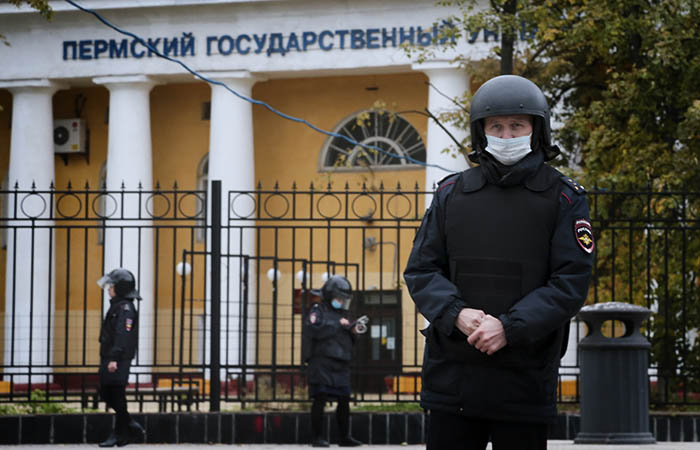 Задержавший пермского стрелка лейтенант получит орден Мужества Задержавший пермского стрелка лейтенант получит орден Мужества