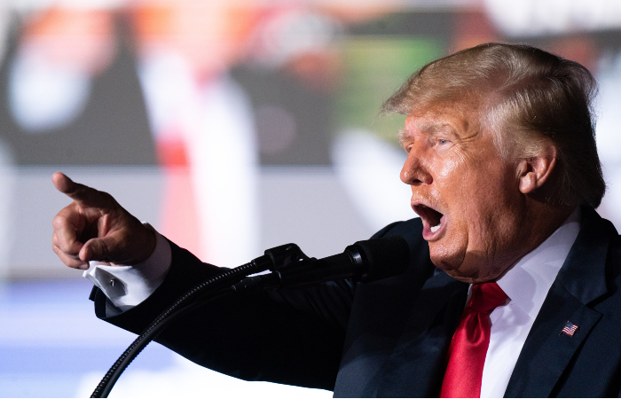 Трамп попросил федерального судью принудить Twitter восстановить его аккаунт Трамп попросил федерального судью принудить Twitter восстановить его аккаунт