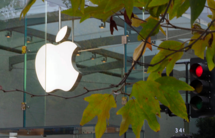 Apple    IV   29% -  