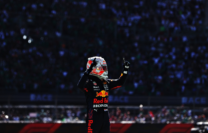 Ферстаппен выиграл Гран-при Мехико "Формулы-1"