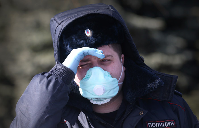 В Петербурге 22 человека попали в полицию после массовой драки В Петербурге 22 человека попали в полицию после массовой драки