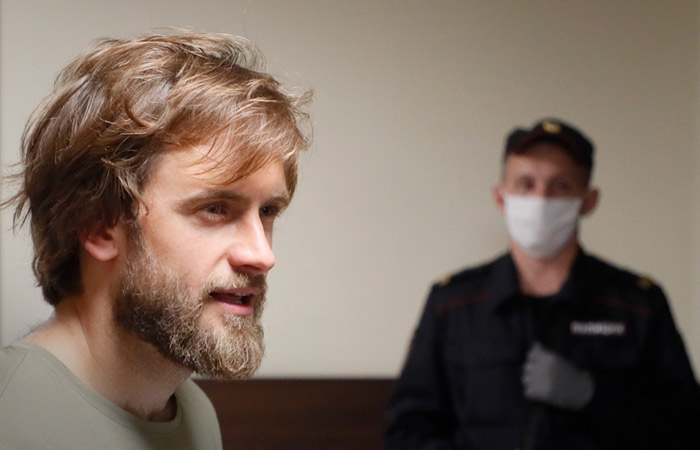 МВД объявило в розыск издателя "Медиазоны" Петра Верзилова МВД объявило в розыск издателя "Медиазоны" Петра Верзилова
