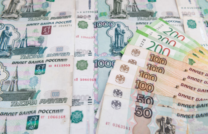 Изменения рубля к доллару и евро в начале торгов незначительные Изменения рубля к доллару и евро в начале торгов незначительные