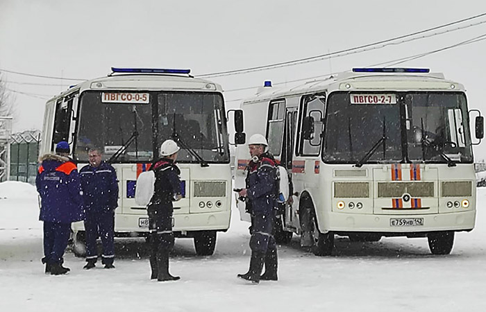 Погибшие есть среди 48 горняков, остающихся в аварийной шахте в Кузбассе Погибшие есть среди 48 горняков, остающихся в аварийной шахте в Кузбассе