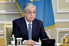Токаев избран лидером казахстанской партии власти "Нур Отан"