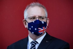 Власти Австралии посчитали решение суда по Джоковичу защитой страны в пандемию