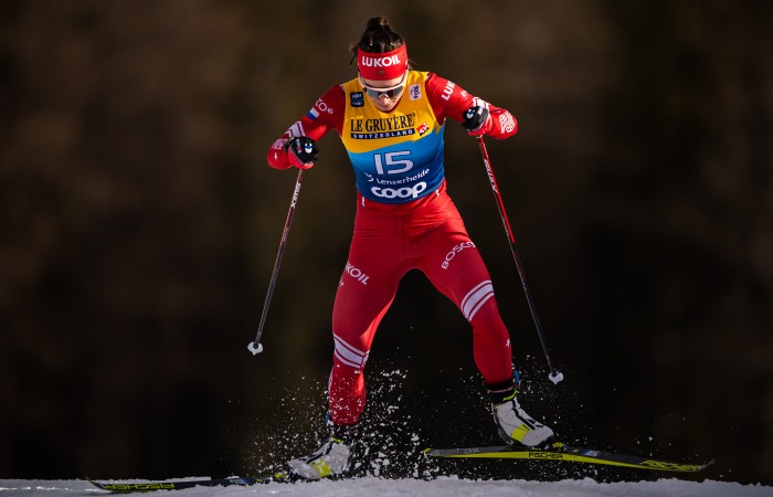 Российская лыжница Непряева выиграла спринт на "Тур де Ски"