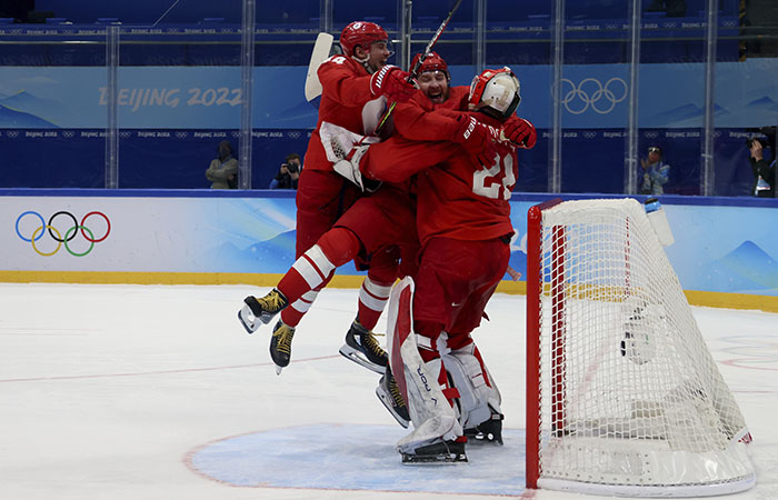 Сборная России по хоккею победила Швецию и вышла в финал Олимпиады
