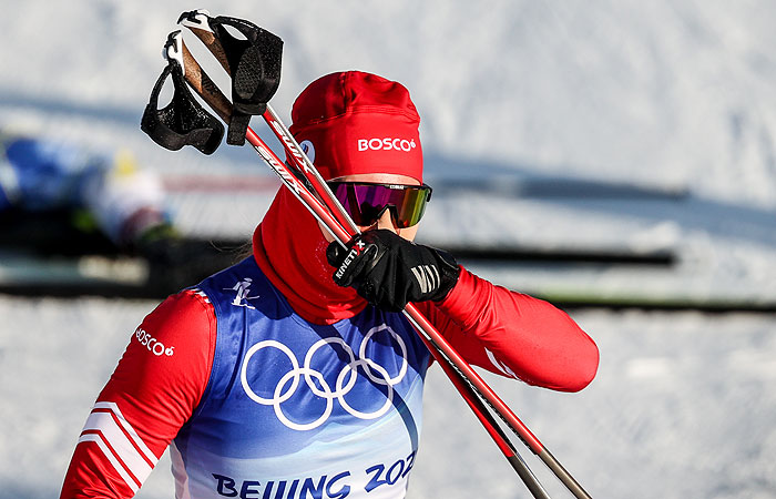 Лыжница Непряева завоевала первую медаль Олимпиады в Пекине