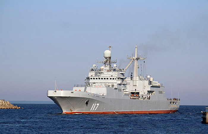 Отряд кораблей РФ начал переход из Средиземного в Черное море для учений Отряд кораблей РФ начал переход из Средиземного в Черное море для учений