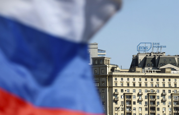 ЕС собрался ввести санкции против ВЭБа, Банка "Россия" и Промсвязьбанка ЕС собрался ввести санкции против ВЭБа, Банка "Россия" и Промсвязьбанка