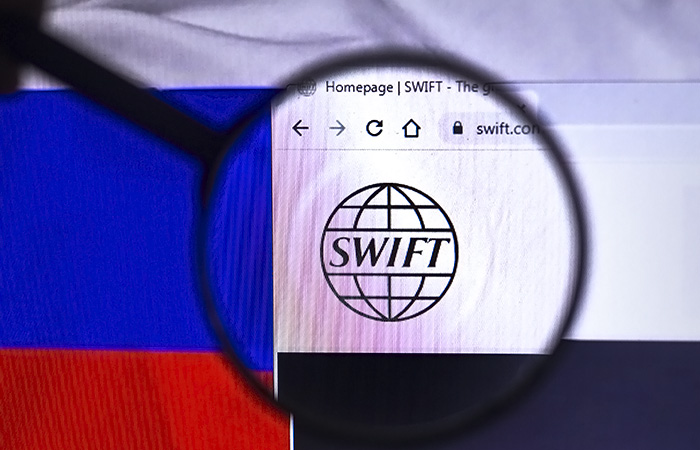Берлин подтвердил, что Россию пока не отключат от SWIFT Берлин подтвердил, что Россию пока не отключат от SWIFT