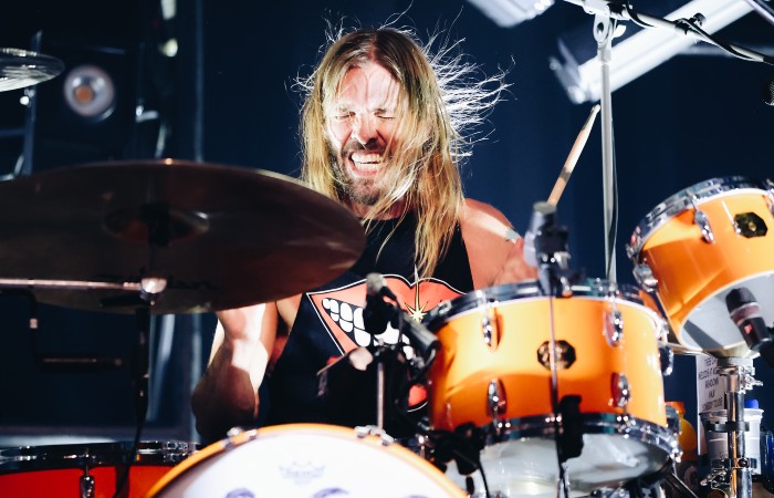 ���������� Foo Fighters ������ ������ ��������� � �������� 50 ���