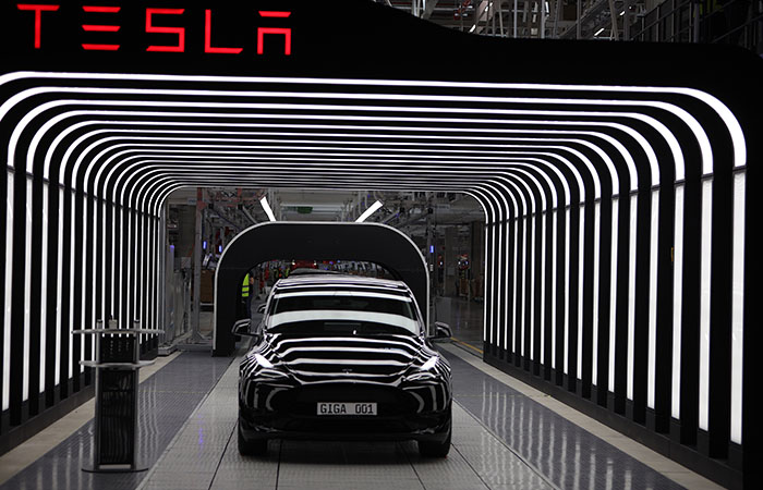 Tesla ��������� ����������� ������� �� 81% - �� ��������� $18,8 ����