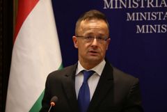 В Венгрии заявили о невозможности отказаться от российской нефти, несмотря на желание