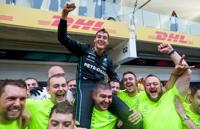 Рассел выиграл Гран-при Бразилии F1, одержав первую победу в карьере