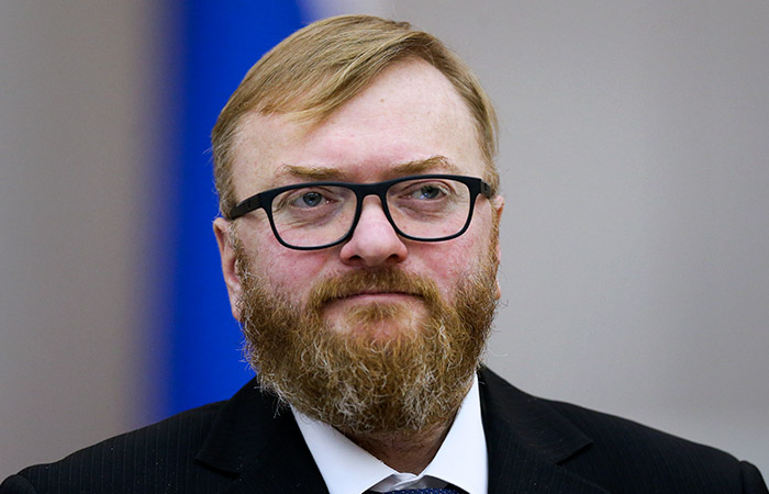 Милонов заявил, что пока не готовил законопроект об отмене Fan ID