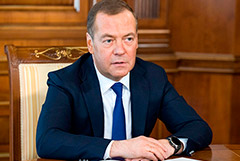 Медведев считает, что эмигрировавшие деятели культуры будут возвращаться в Россию