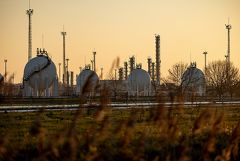В свете начала поставок из Азербайджана Венгрия заверила, что не отказывается от газа из РФ