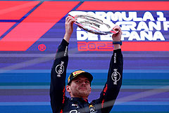 Ферстаппен выиграл Гран-при Испании "Формулы-1"