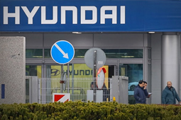 Мантуров анонсировал покупку завода Hyundai в Петербурге российским инвестором