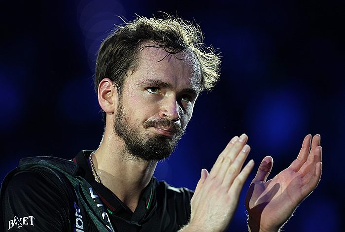 Даниил Медведев проиграл в полуфинале Итогового турнира ATP