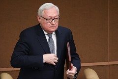 Рябков заявил, что Россия не планирует выходить из Договора по космосу