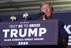 Трамп побеждает на республиканских кокусах в Миссури