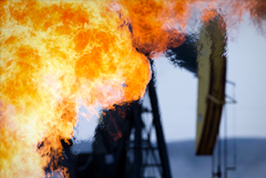 ���� Brent ��������� $92 �� �������, WTI ���� $90