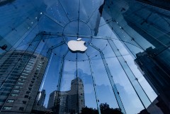  ,   Apple      30%