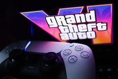 Выход игры Grand Theft Auto VI перенесен на май 2026 года Выход игры Grand Theft Auto VI перенесен на май 2026 года