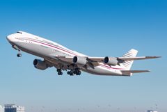       Boeing 747     "  "