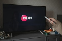     - Ivi