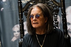Умер Оззи Осборн Умер Оззи Осборн