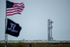    SpaceX    