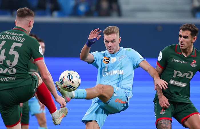 "Зенит" обыграл "Локомотив" в матче РПЛ