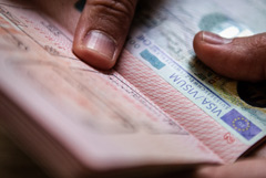 В Кремле считают, что ЕС будет вводить дальнейшие ограничения для россиян В Кремле считают, что ЕС будет вводить дальнейшие ограничения для россиян