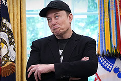 Акционеры Tesla одобрили компенсационный пакет для Маска в $1 трлн Акционеры Tesla одобрили компенсационный пакет для Маска в $1 трлн