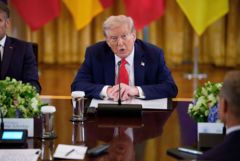 Трамп объяснил, почему отменил встречу с Путиным в Венгрии Трамп объяснил, почему отменил встречу с Путиным в Венгрии