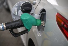 Рост цен на бензин в РФ с 28 октября по 5 ноября замедлился до 0,04% Рост цен на бензин в РФ с 28 октября по 5 ноября замедлился до 0,04%