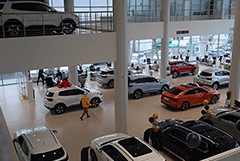 АЕБ допустила рост авторынка в России выше прогноза за счет повышения утильсбора и НДС АЕБ допустила рост авторынка в России выше прогноза за счет повышения утильсбора и НДС