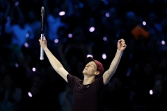 Янник Синнер второй раз подряд выиграл Итоговый турнир ATP Янник Синнер второй раз подряд выиграл Итоговый турнир ATP