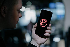 В ЦБ считают, что массового перехода россиян на цифровые рубли не произойдет В ЦБ считают, что массового перехода россиян на цифровые рубли не произойдет