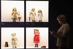 Выставка "Августейшие. Куклы" открылась в Пушкинском музее Выставка "Августейшие. Куклы" открылась в Пушкинском музее