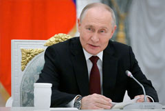 Путин подписал указ о безвизовом въезде граждан КНР в Россию Путин подписал указ о безвизовом въезде граждан КНР в Россию