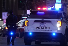 В результате стрельбы у Брауновского университета в США ранены несколько человек В результате стрельбы у Брауновского университета в США ранены несколько человек