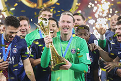 "Наследник великого Яшина". Вратарь Сафонов установил рекорд ФИФА "Наследник великого Яшина". Вратарь Сафонов установил рекорд ФИФА