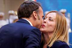 FT сообщила о роли Мелони и Макрона в отказе ЕС от плана "репарационного кредита" FT сообщила о роли Мелони и Макрона в отказе ЕС от плана "репарационного кредита"