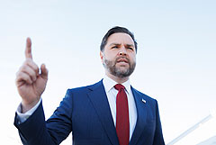 Вэнс заявил, что Трамп не раз предлагал урегулировать ситуацию с Венесуэлой с ясными требованиями Вэнс заявил, что Трамп не раз предлагал урегулировать ситуацию с Венесуэлой с ясными требованиями